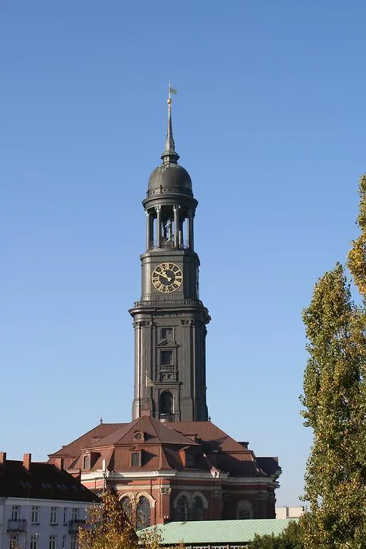 Michaelis Hof Hotel Hamburg 2*,